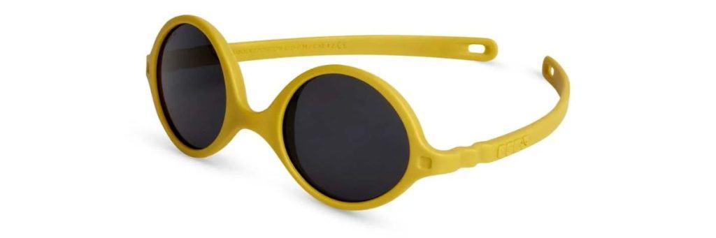 Ki ET LA Solbriller til børn, designet til at passe komfortabelt og sikkert.